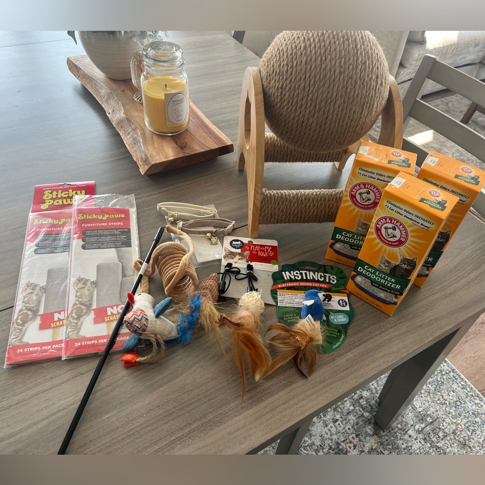 Cat supplies !